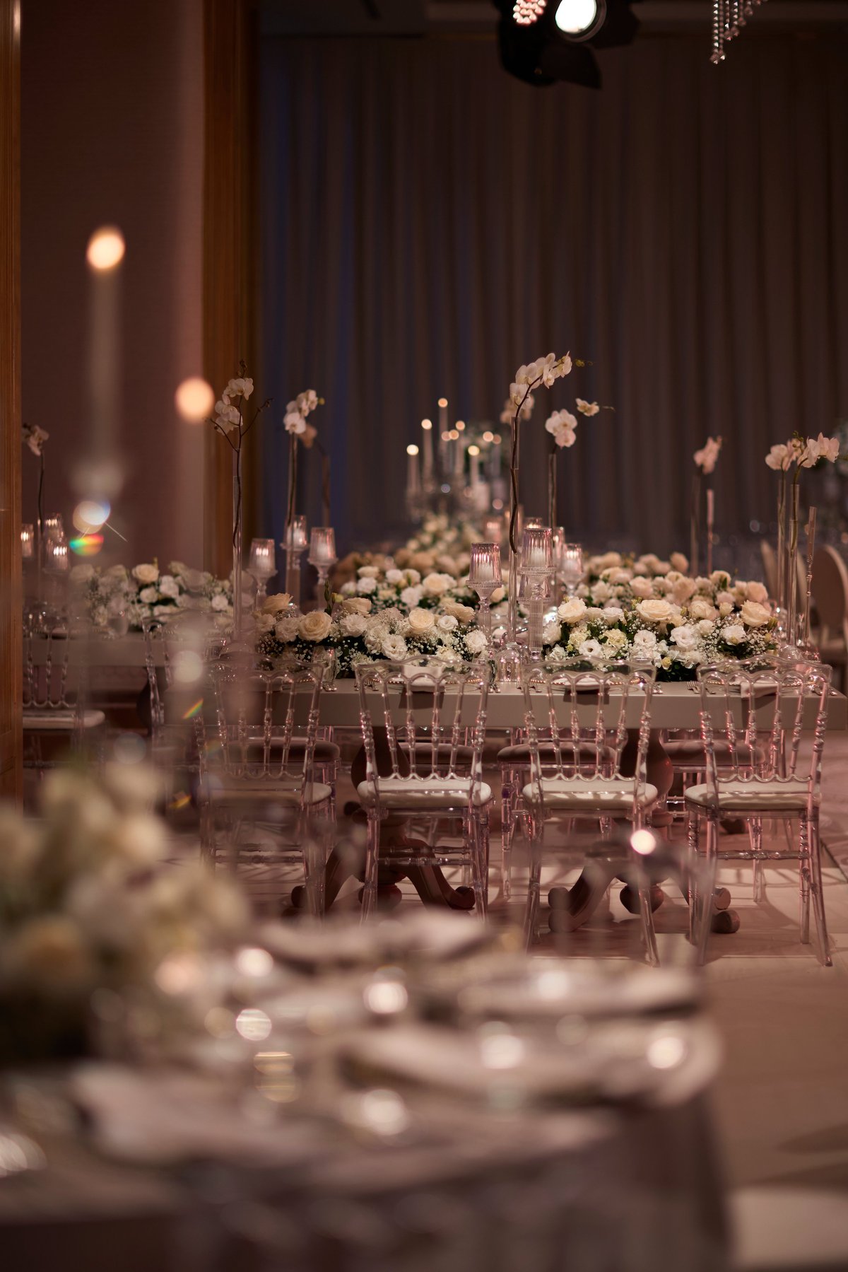 Bodas y bodas elegantes con decoración floral