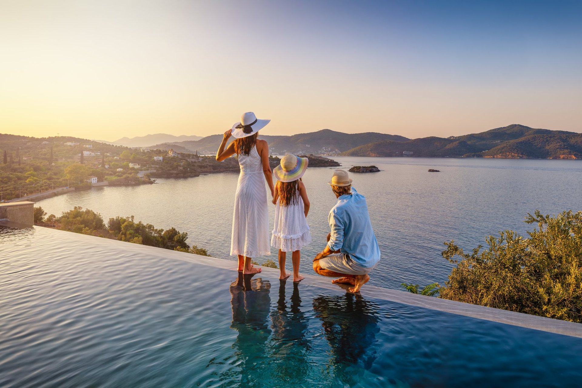 Familia disfrutando vacaciones premium en Morelos